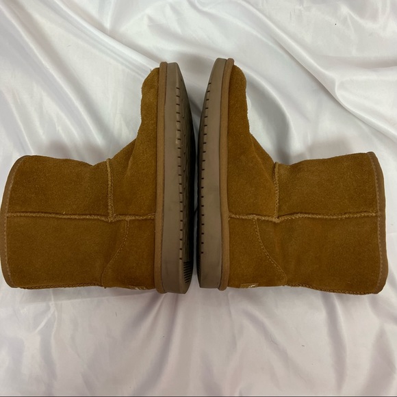 Koolaburra by Ugg Koola short Chestnut Brown Boots, size 3 - Picture 8 of 9